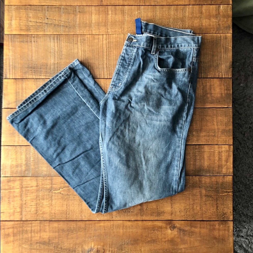 Divided jeans. - Picture 2 of 4